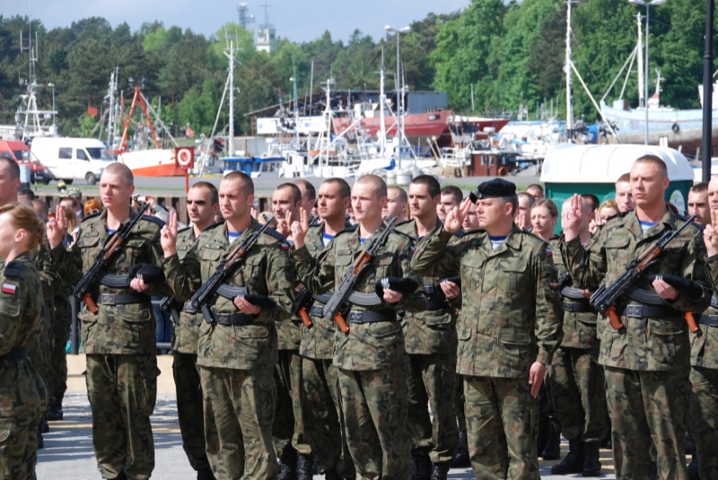 Przysięga marynarzy w usteckim porcie morskim- ustka24.info