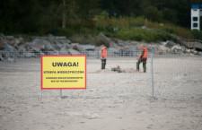 Saperzy przeszukują plażę wschodnią w Ustce - ustka24.info
