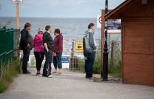 Saperzy przeszukują plażę wschodnią w Ustce - ustka24.info