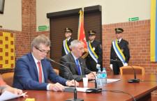 Jacek Graczyk złożył ślubowanie. Jest już oficjalnie burmistrzem Ustki - ustka24.info
