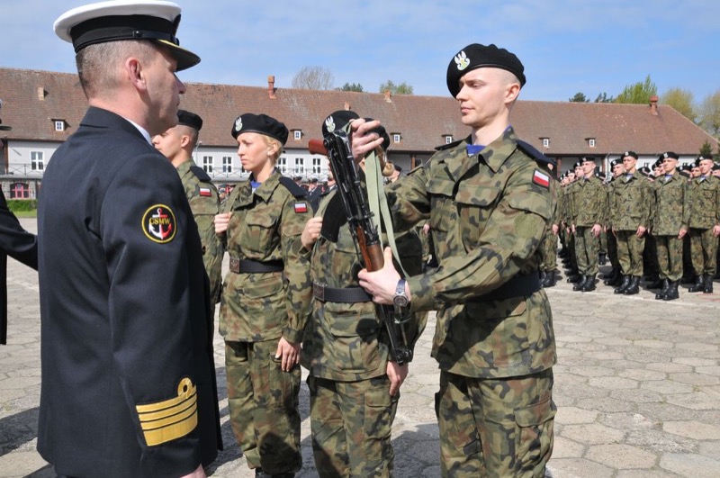 448 ochotników rozpoczęło służbę przygotowawczą w CSMW Ustka - ustka24info