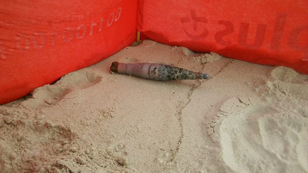 Na plaży w Ustce zdetonowano niewybuch - ustka24.info