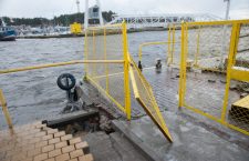 Zniszczenia po sztormie "Alex" - ustka24.info