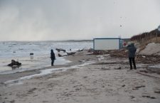 Zniszczenia po sztormie "Alex" - ustka24.info