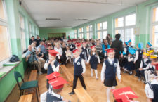 Ślubowanie uczniów pierwszej klasy w SP nr 2 w Ustce - ustka24.info