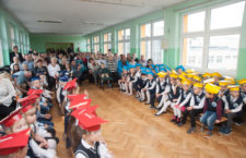Ślubowanie uczniów pierwszej klasy w SP nr 2 w Ustce - ustka24.info