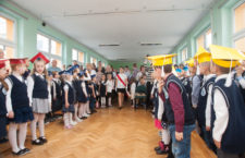 Ślubowanie uczniów pierwszej klasy w SP nr 2 w Ustce - ustka24.info