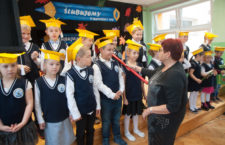 Ślubowanie uczniów pierwszej klasy w SP nr 2 w Ustce - ustka24.info