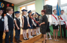 Ślubowanie uczniów pierwszej klasy w SP nr 2 w Ustce - ustka24.info