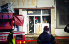 Pożar opuszczonego Zajazdu Bałtyckiego w Przewłoce - ustka24.info
