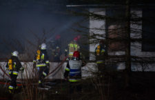 Pożar opuszczonego Zajazdu Bałtyckiego w Przewłoce - ustka24.info