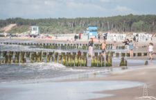 Słoneczne popołudnie na usteckiej plaży - ustka24.info
